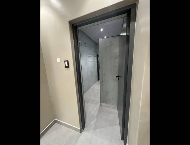 161M² OFFICE TO LET IN WESTVILLE